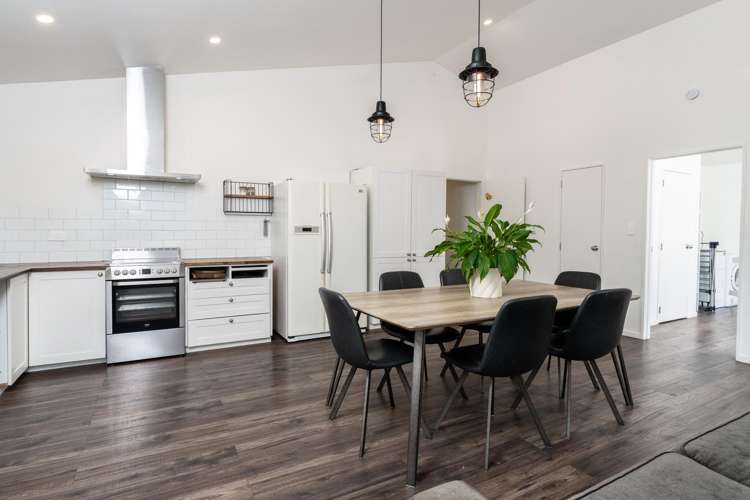 28 Wrights Road Raglan_11