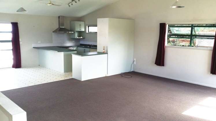 22 Binsted Road New Lynn_0