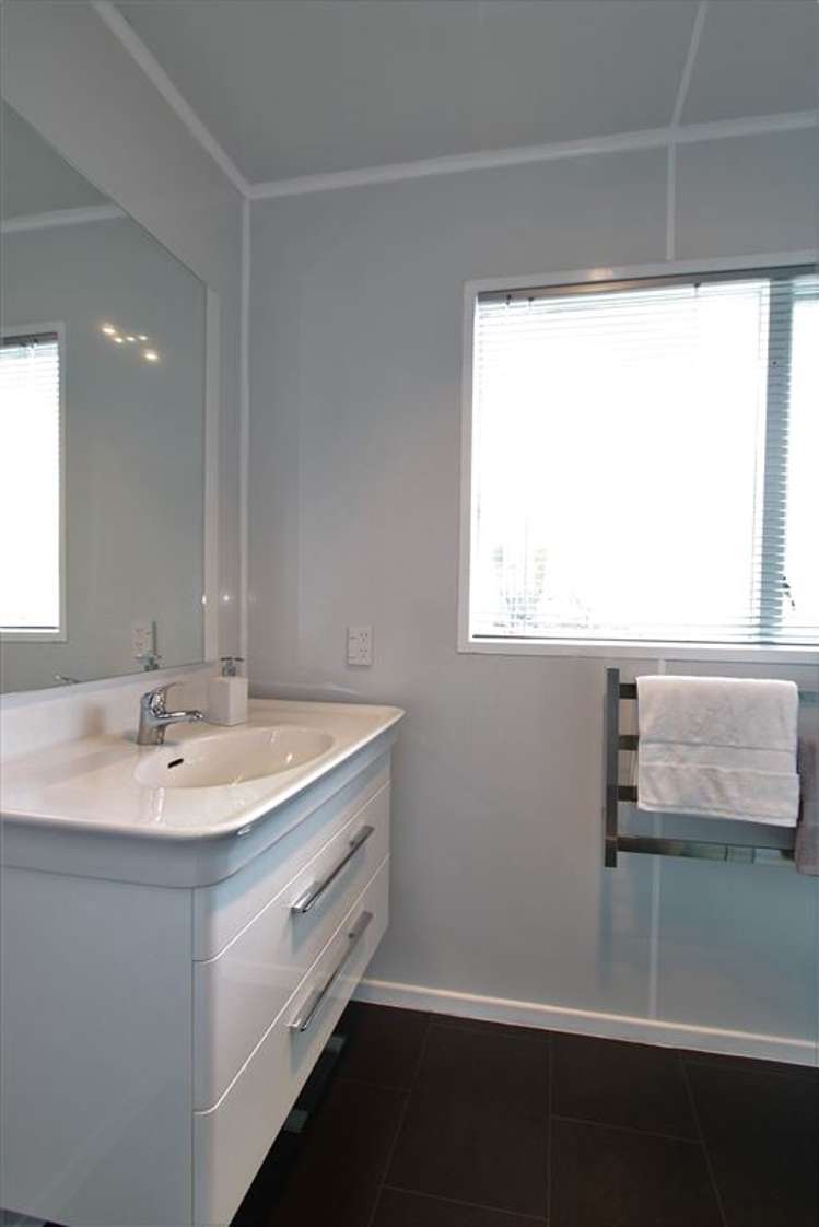 3 Twickenham Street Wainuiomata_12