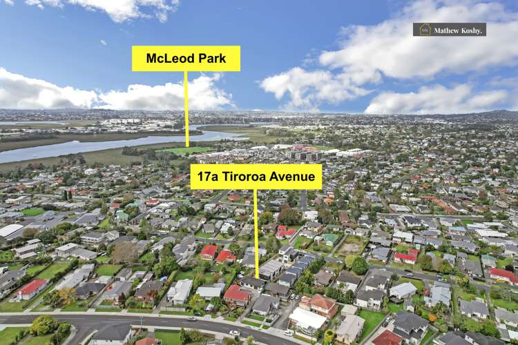 17 Tiroroa Avenue Te Atatu South_17