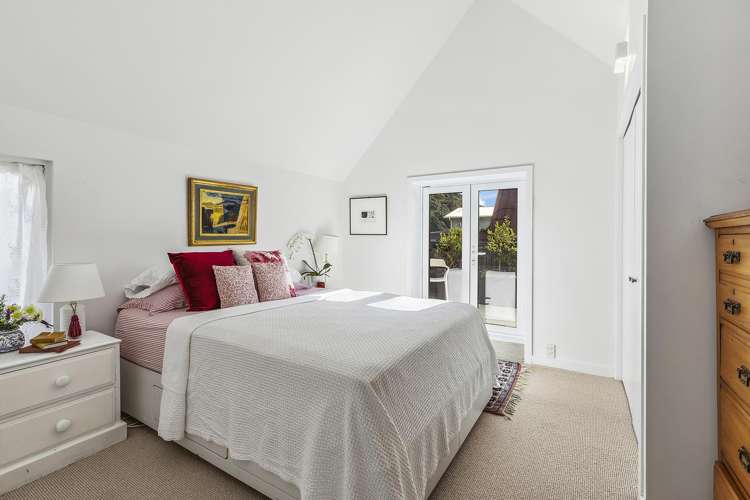 11/11 Pitarua Street Thorndon_8