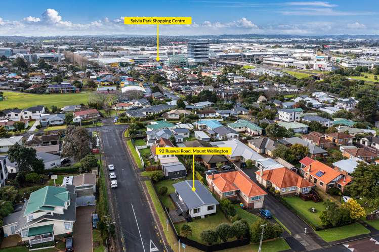 92 Ruawai Road Mount Wellington_18