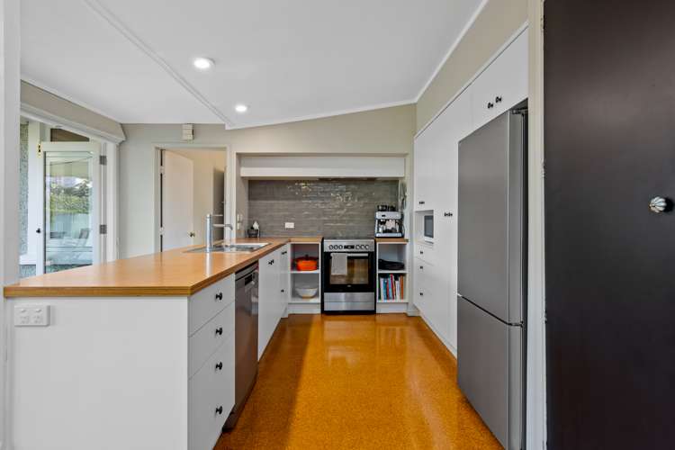 63 Naylor Street Hamilton East_6