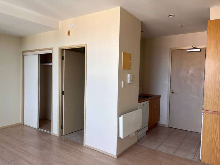 9K/14 Waterloo Quadrant Auckland Central_12