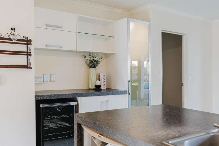 52 Palliser Drive Huntington_16