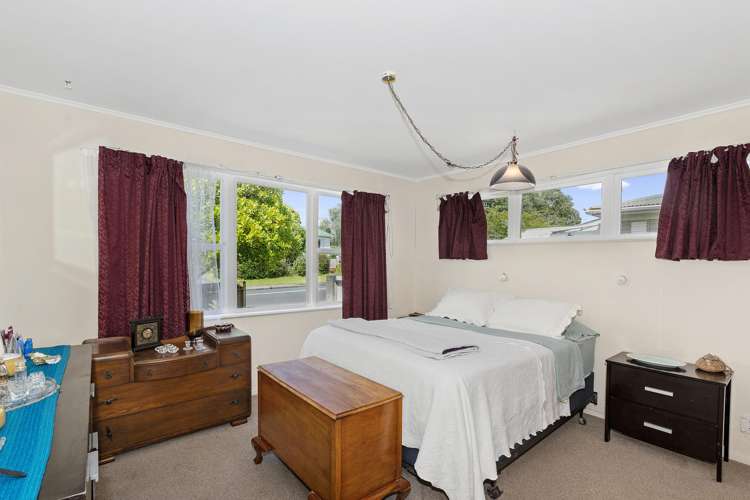 4 Tracey Terrace Te Atatu South_5