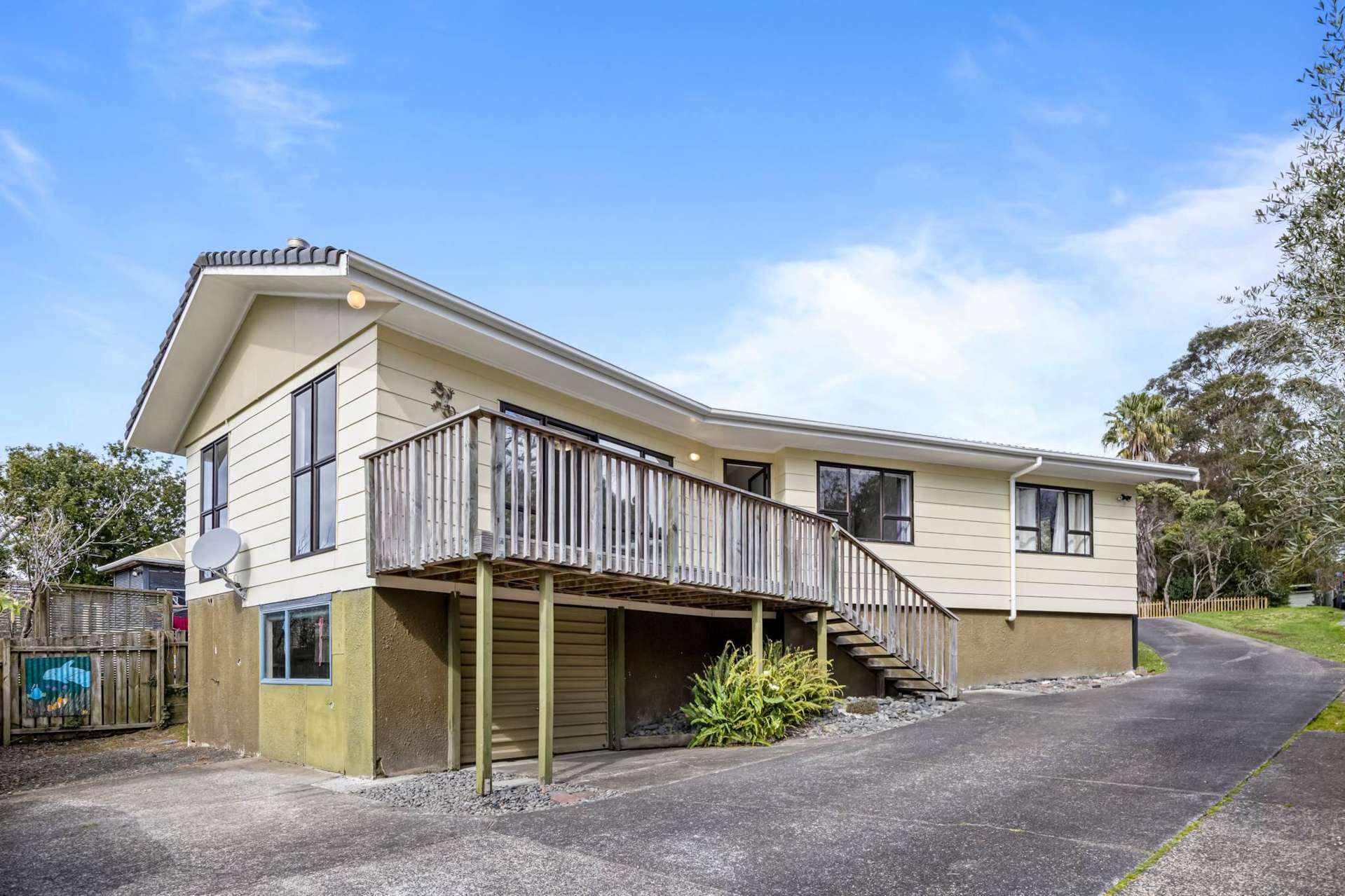 77 Gledstane Road Stanmore Bay_0
