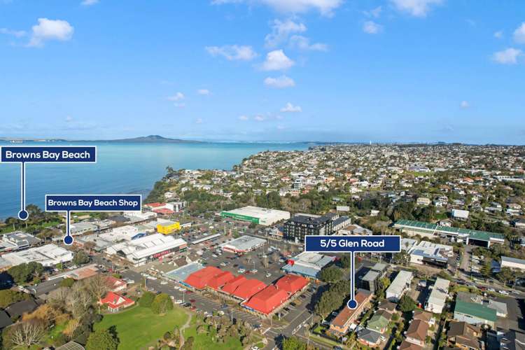 5/5 Glen Road Browns Bay_11