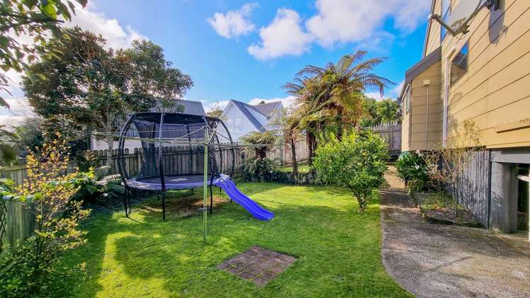 12 Shane Place Lynmore_13