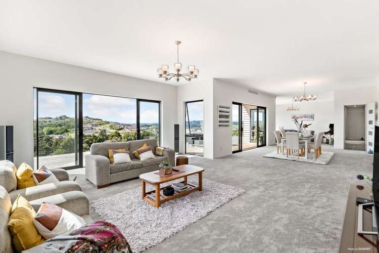 764 Redoubt Road Flat Bush_7