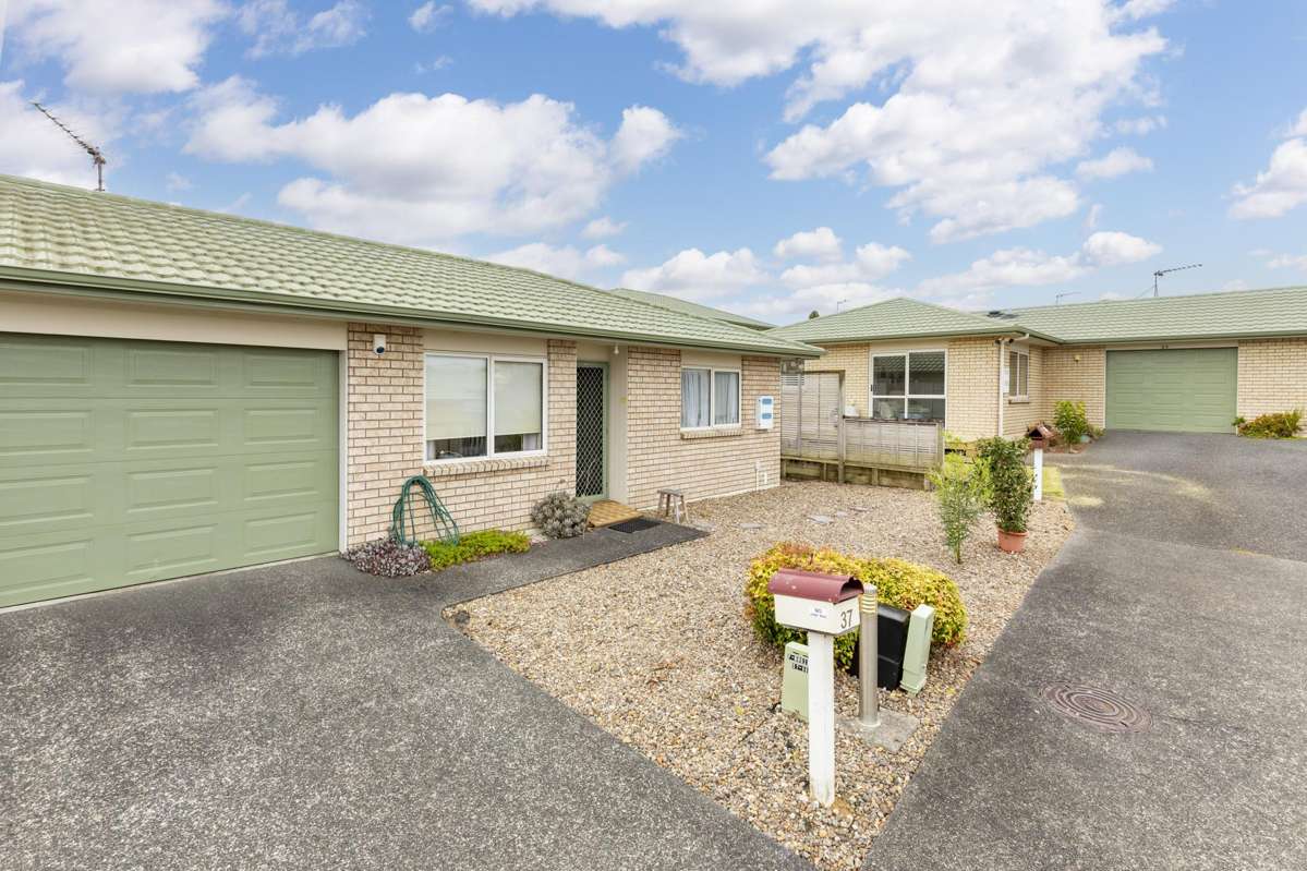 37/8 Village Place_0