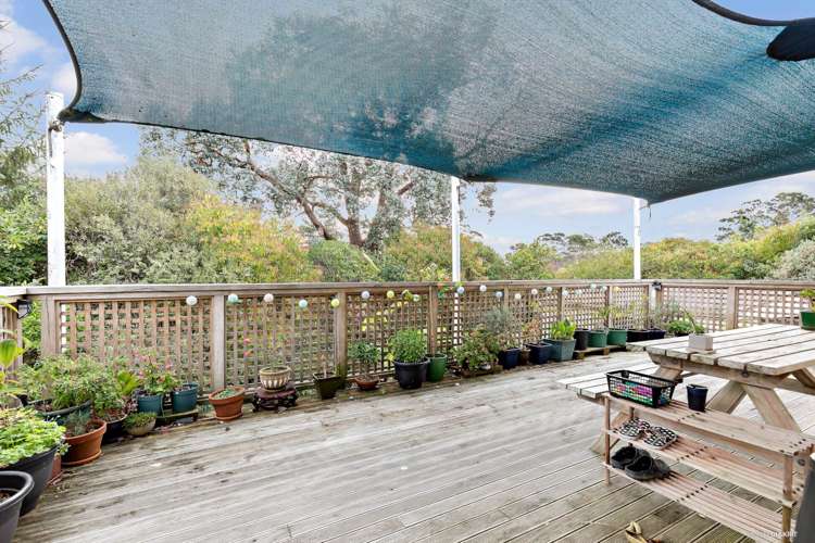 6 Thomas Avenue Te Atatu Peninsula_10