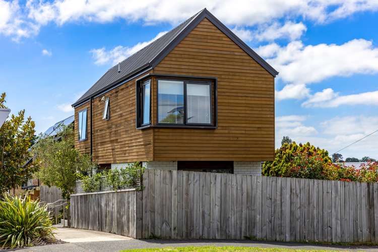 1 Reg Pearce Way Glen Innes_13