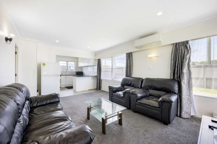 1/150 Porchester Road Papakura_2