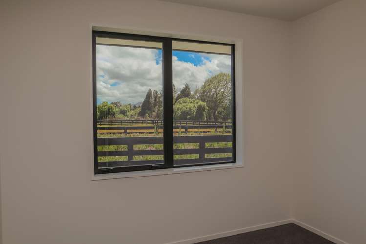 10 Hinau Crescent Kaiata_13