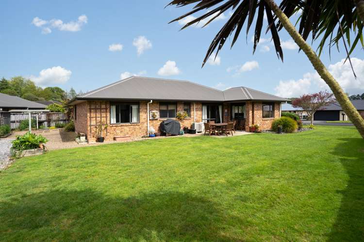 8 Grace Avenue Cambridge_12