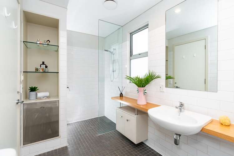 51 Amesbury Drive Churton Park_43