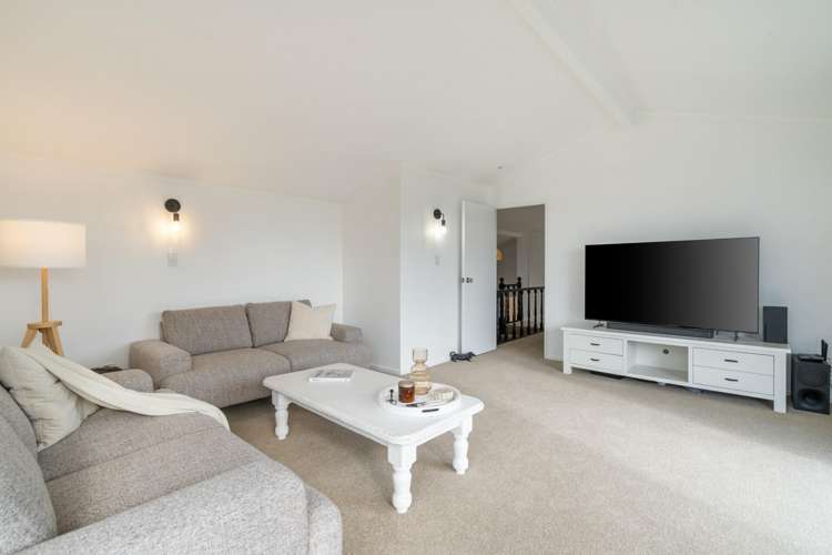 48 Eaton Crescent Matua_14