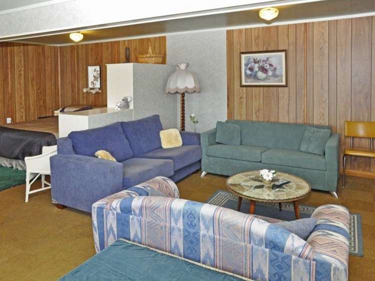 9 Pine Grove Tairua_18