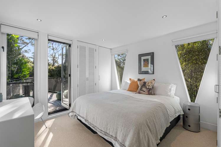 61 Victoria Road South Onetangi_20