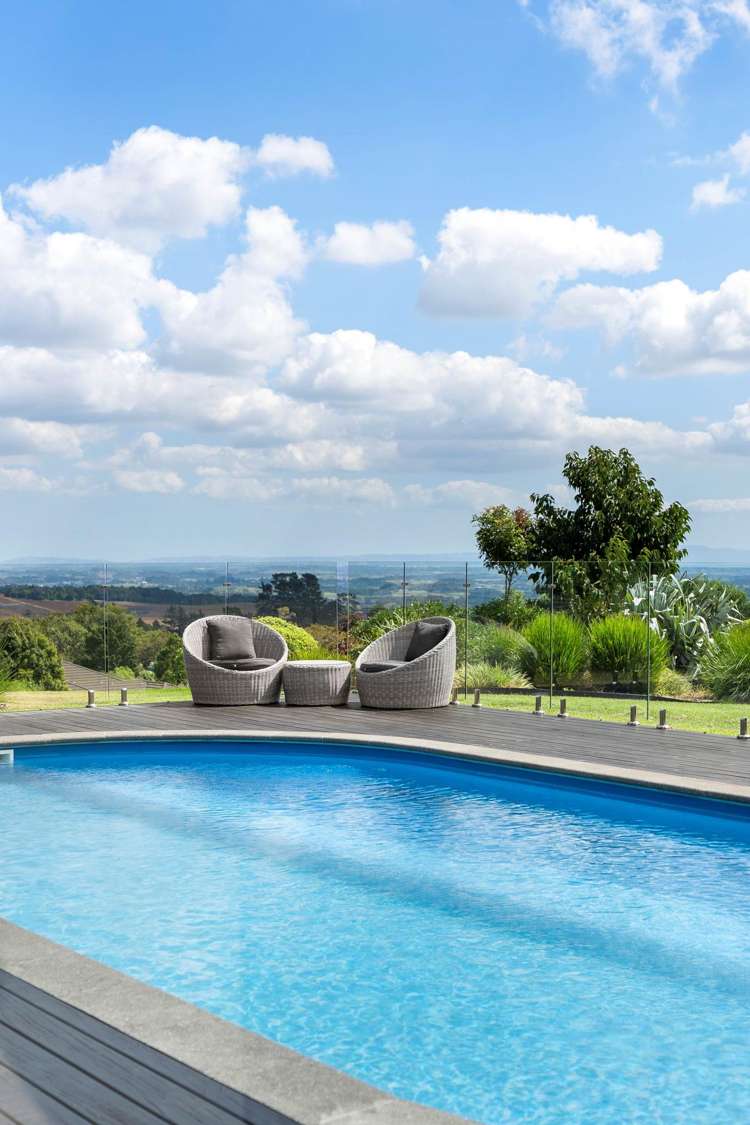 11 Bernora Crescent Bombay_43