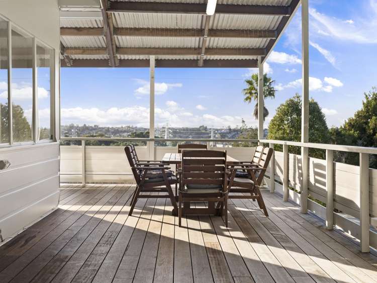 10 Lilburn Crescent Massey_34