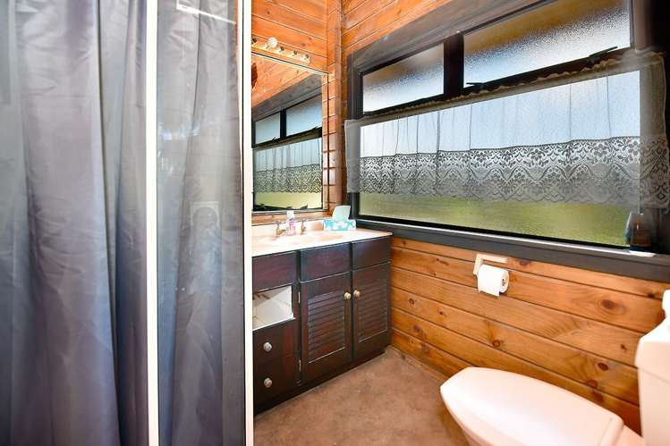 3020 Kaipara Coast Highway Glorit_16