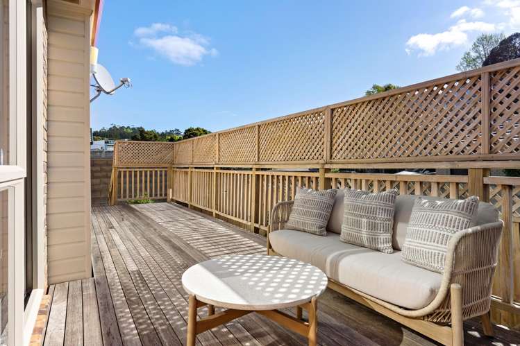 27 Red Hibiscus Road Stanmore Bay_16