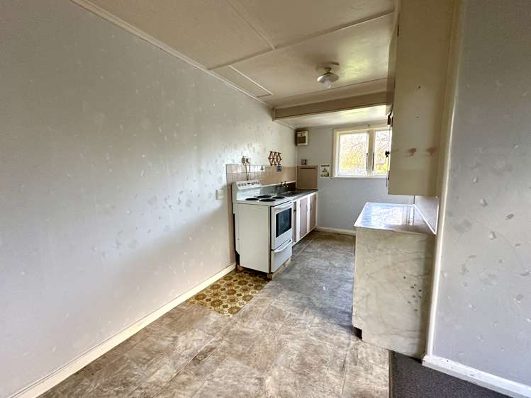 181 Crawford Street Glengarry_11