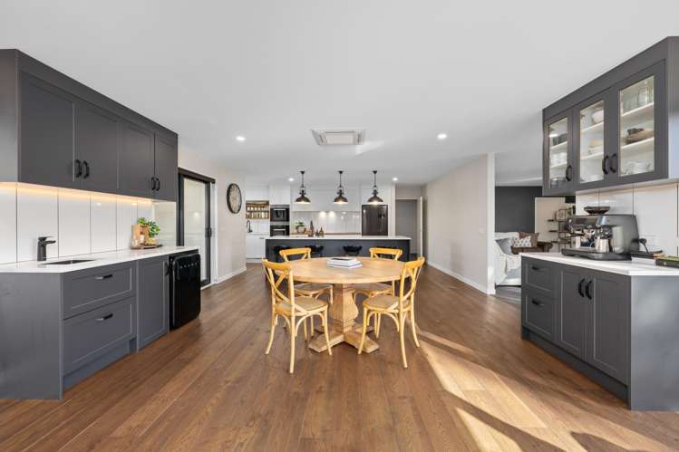 8 Bradleigh Park_1