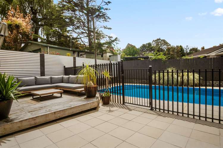 12 Freyberg Place Howick_6