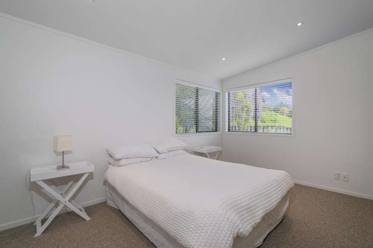 5 Florence Place Hahei_12