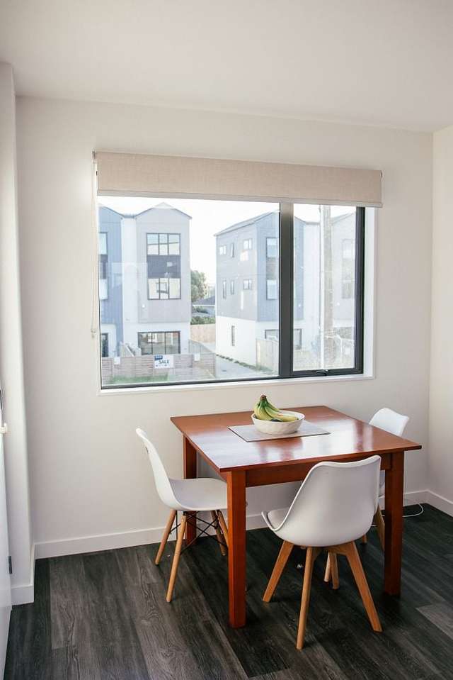 11/3 Abbotleigh Avenue Te Atatu Peninsula_3