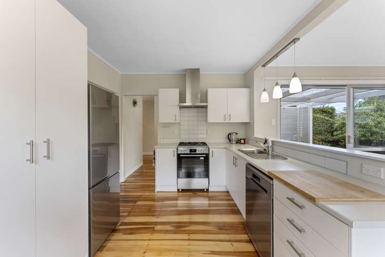 26 Walton Avenue Waikanae_7