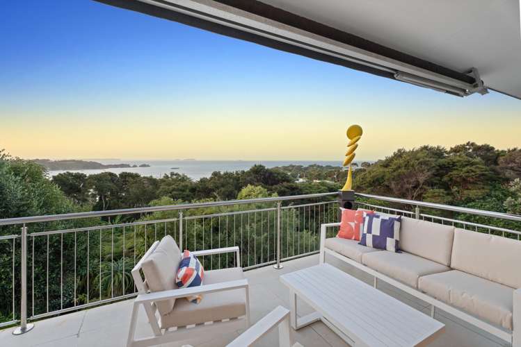 95 Queens Drive Oneroa_30