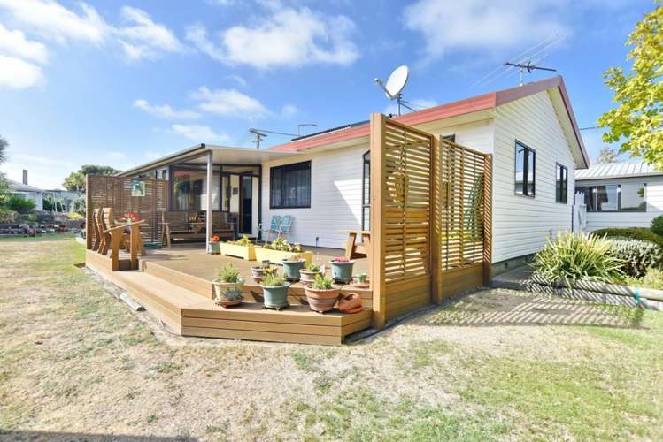 300 Lake Terrace Road Shirley_12