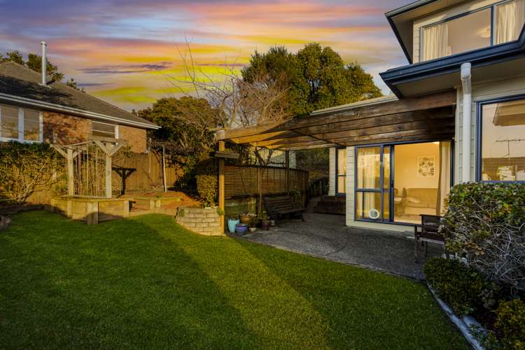 1 Frenz Drive Titirangi_15