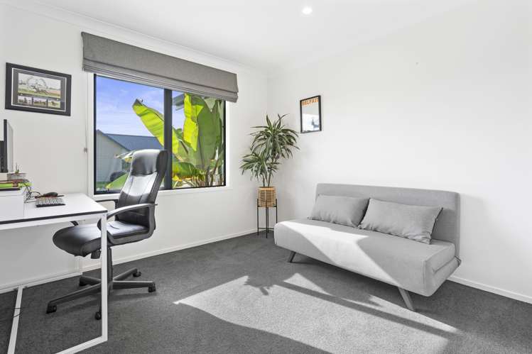 10 Clifford Close Leamington_16