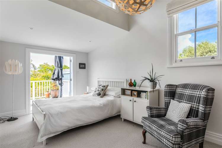 14 Summer Street Stanley Point_14