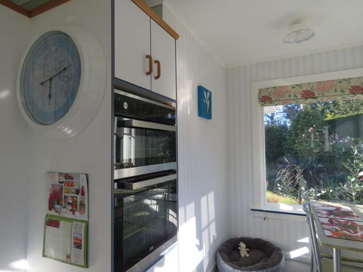 592 Woodbury Road Geraldine_14