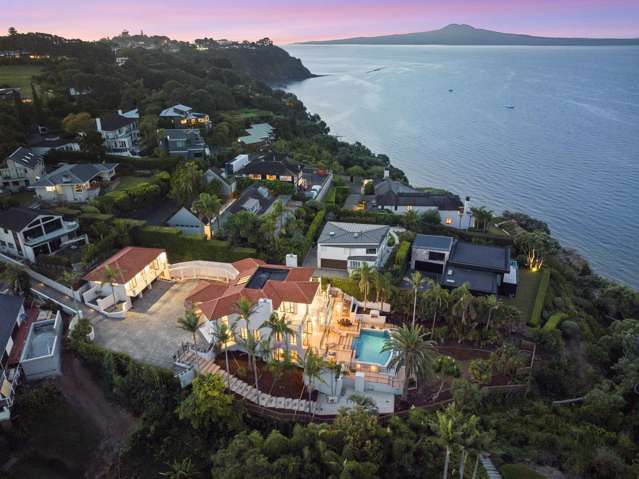 World-class gulf view mansion