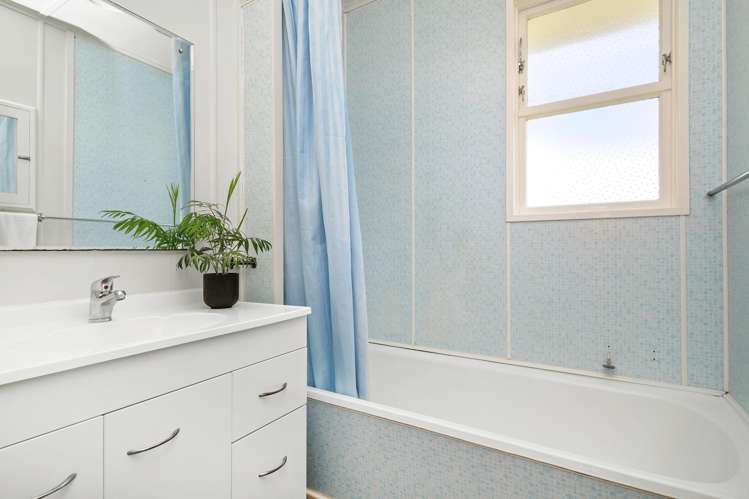 5 Cara Crescent Paparangi_11