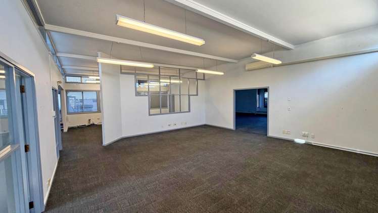37 Taharoto Road Takapuna_3