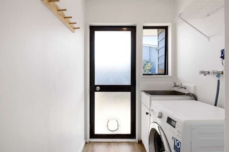 12 Goldsmith Street Leamington_16