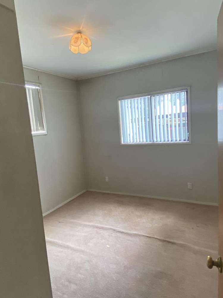 8 Freyberg Avenue 10695_11