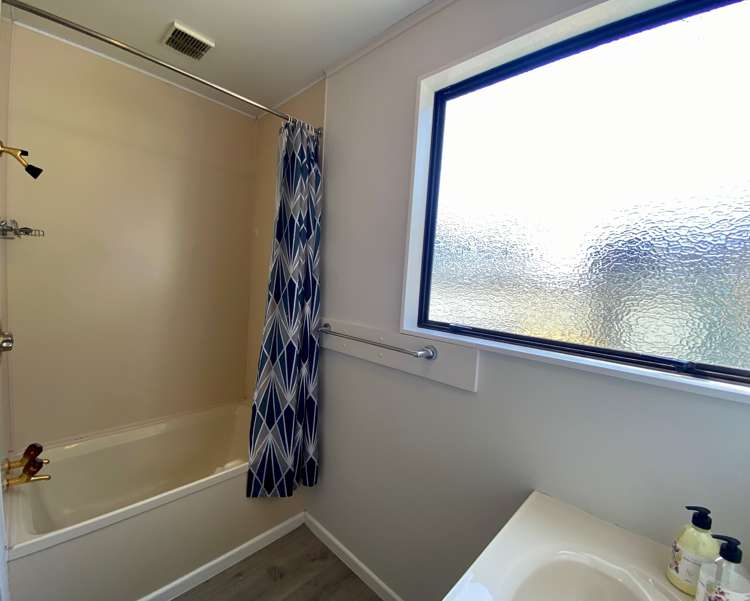 127 Rolleston Street Rakaia_14