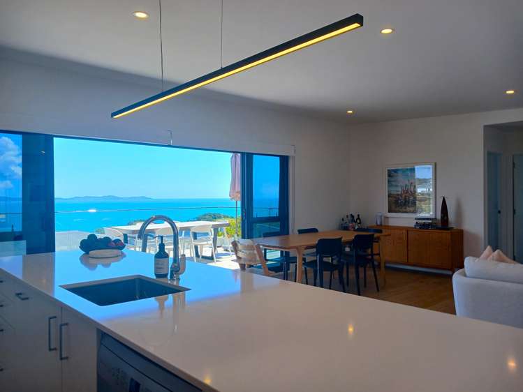 6 Sunset Heights Cable Bay_7