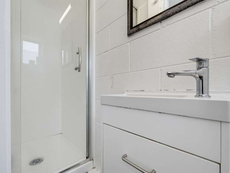 7/43 Woodward Road Mount Albert_6