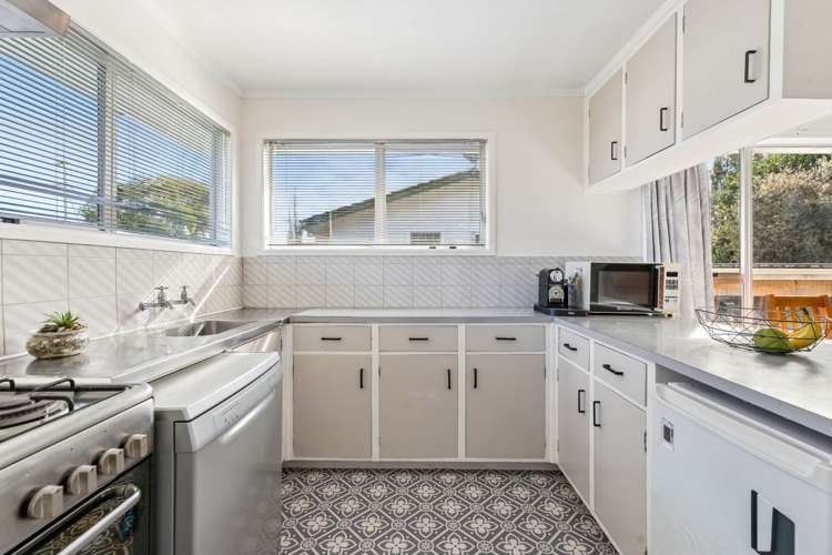 6 Chibnall Place Conifer Grove_8