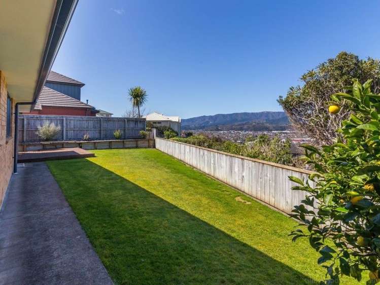 18 Garrett Place Riverstone Terraces_19